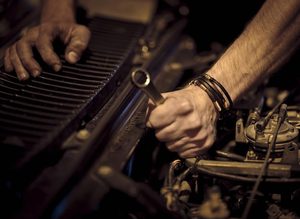 Revisão completa de motor nitro com troca de peças